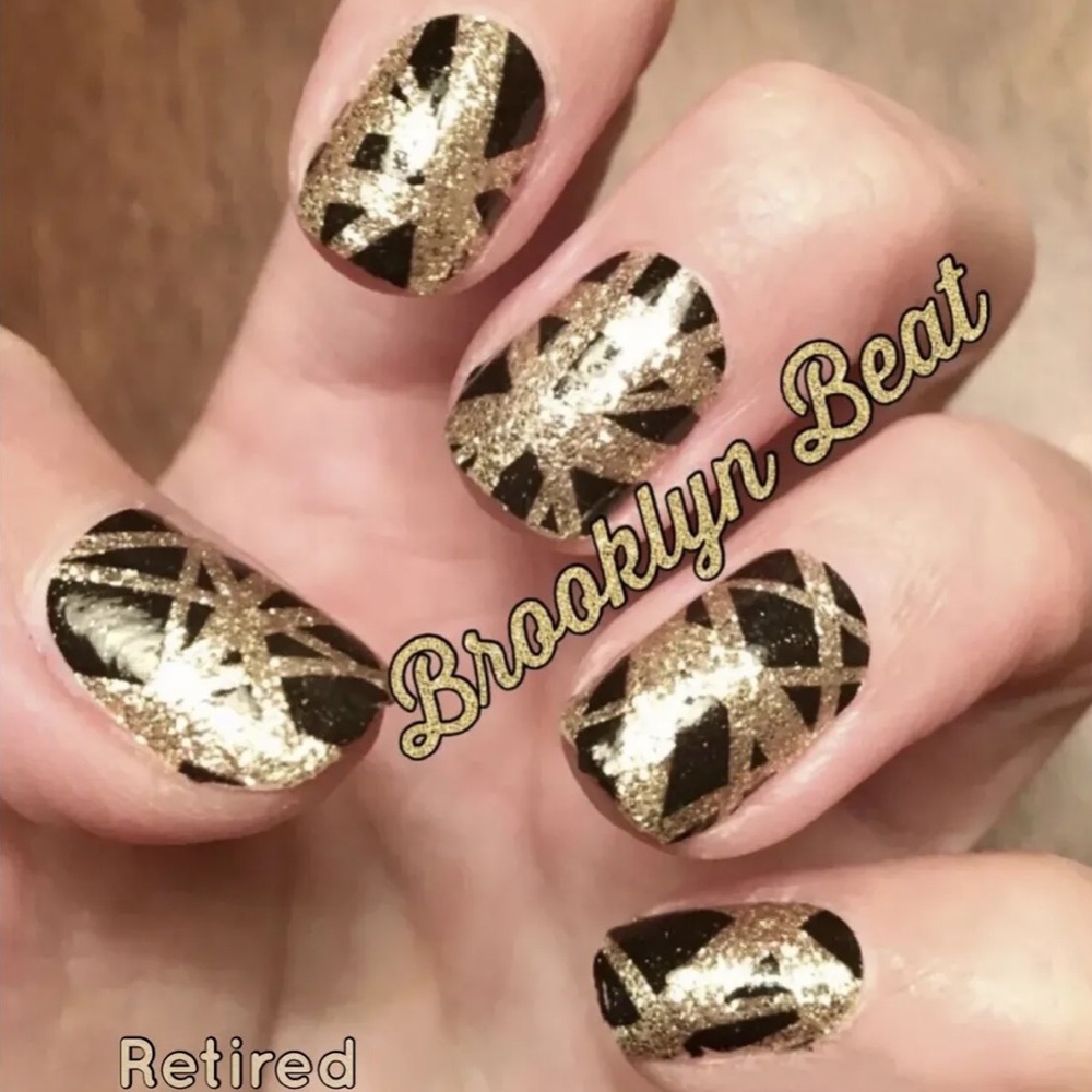 *Rare, HTF* Color Street: Brooklyn Beat | Black Gold Lines Glitter Abstract - Picture 1 of 9